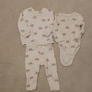 Bow Print Sweatshirt With Matching Leggings And Onsie
